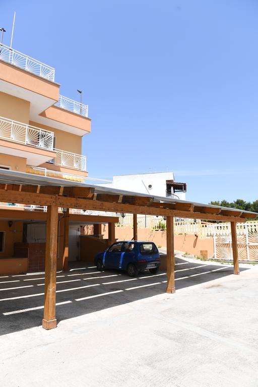 B&B Il Canto Del Mare ปุลซาโน ภายนอก รูปภาพ